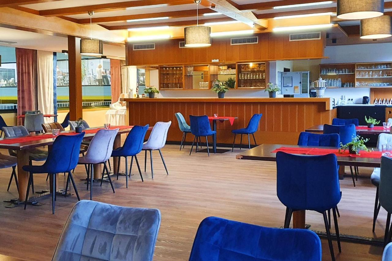 Sport Hotel 켄진겐 외부 사진